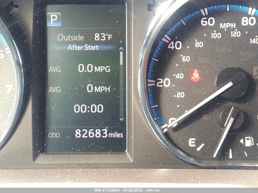 2016 TOYOTA RAV4 XLE - JTMWFREV8GD086002