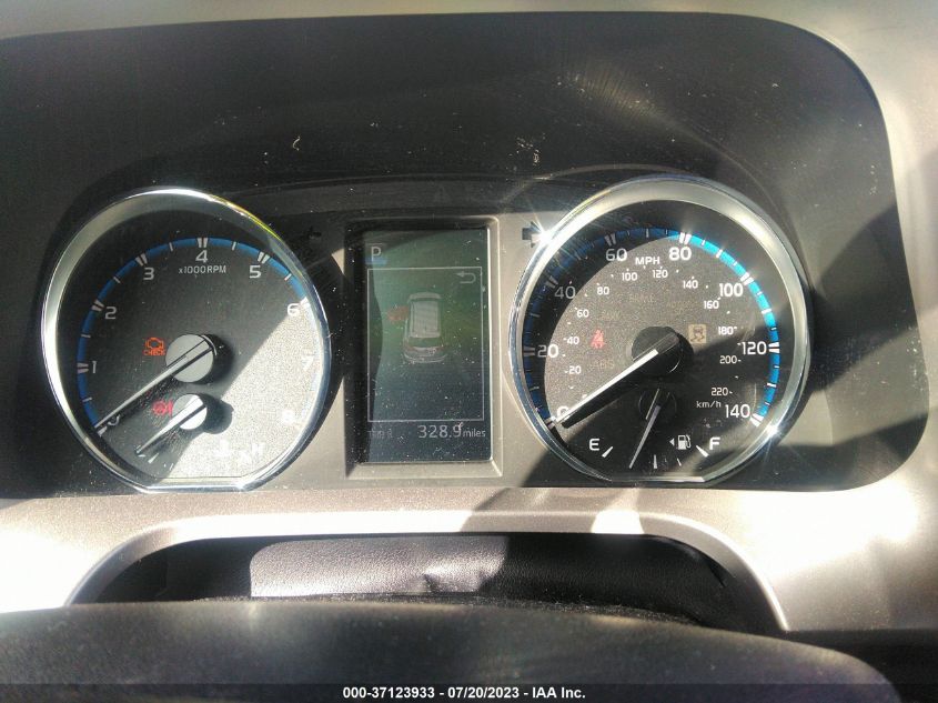 2016 TOYOTA RAV4 XLE - JTMWFREV8GD086002