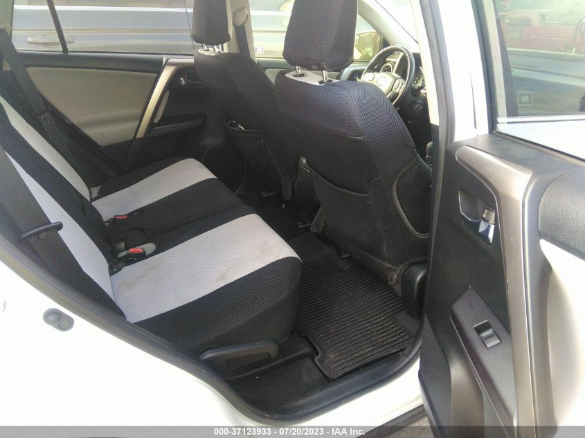 2016 TOYOTA RAV4 XLE - JTMWFREV8GD086002