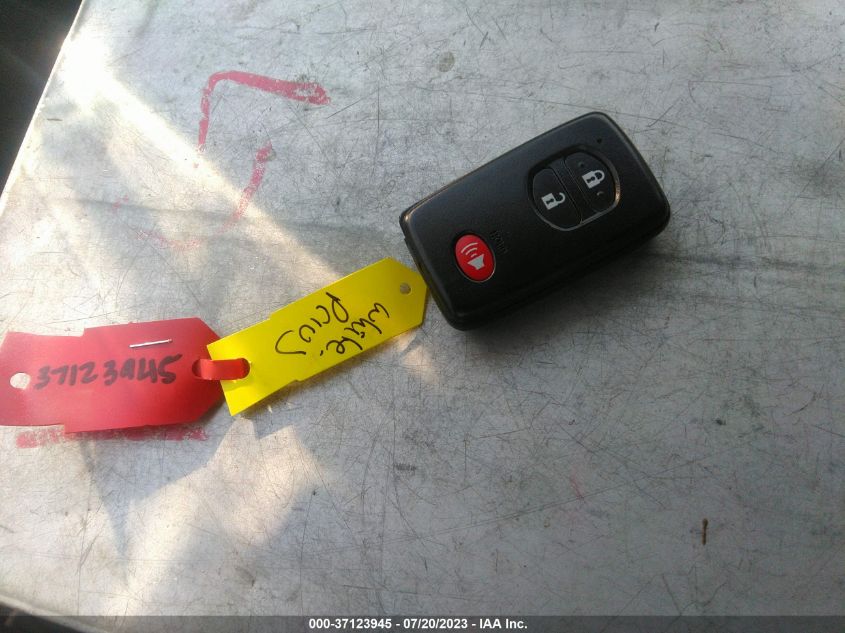 2015 TOYOTA PRIUS V TWO/FIVE/THREE/FOUR - JTDZN3EUXFJ026744