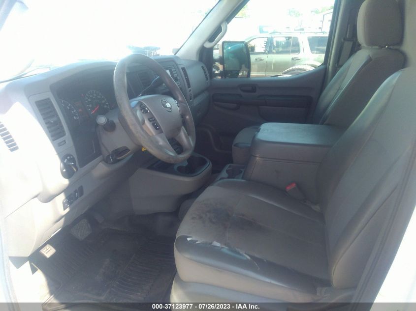 2014 NISSAN NV SV 1N6AF0KY6EN107776