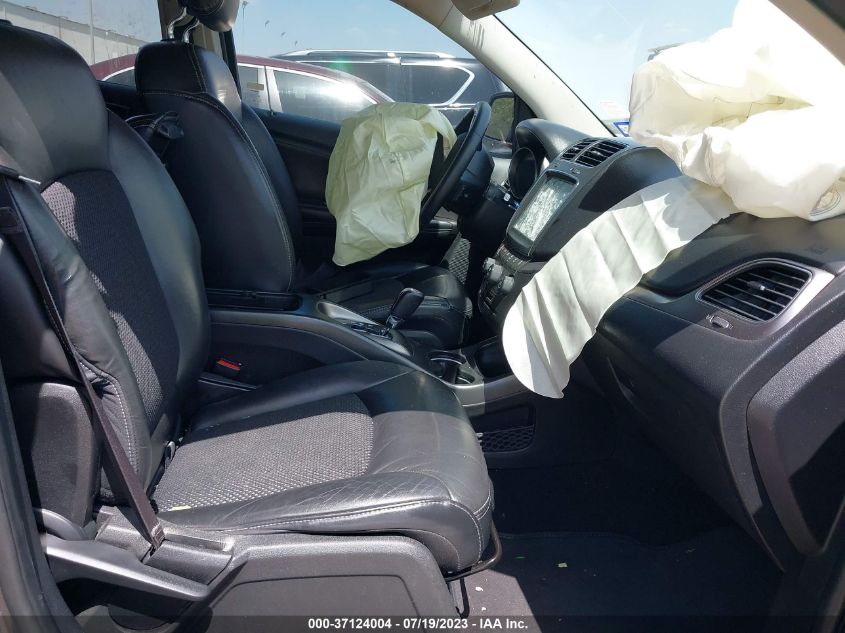 2016 DODGE JOURNEY CROSSROAD PLUS - 3C4PDCGB0GT146584