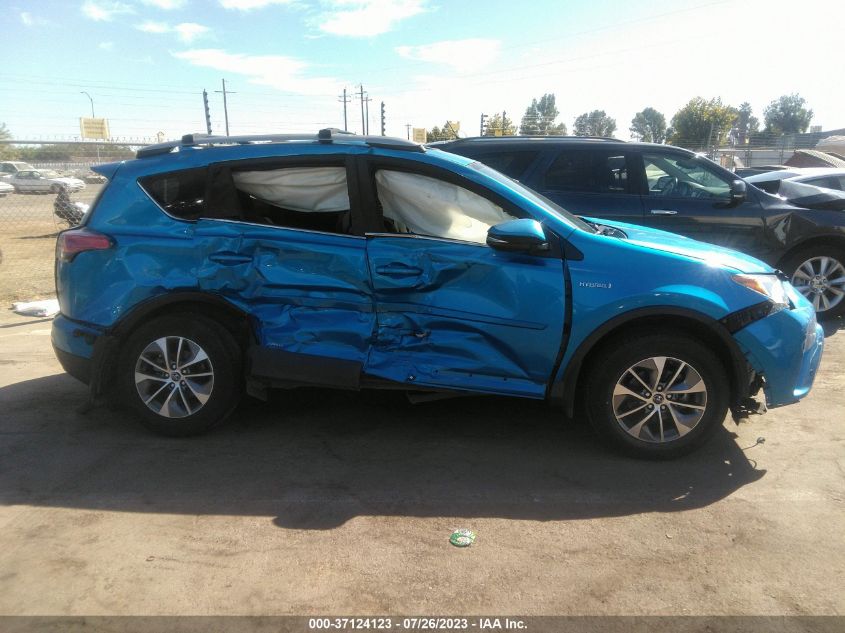 2017 TOYOTA RAV4 HYBRID XLE/LE PLUS JTMRJREV6HD087632