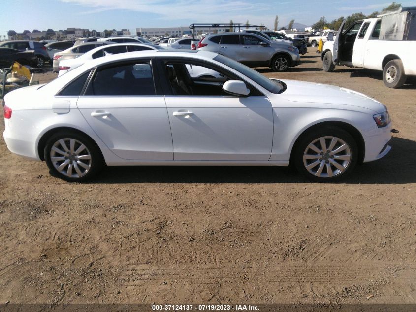 2013 AUDI A4 PREMIUM - WAUBFAFL5DN003920