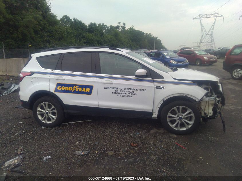 2018 FORD ESCAPE SE - 1FMCU0GD9JUD13175