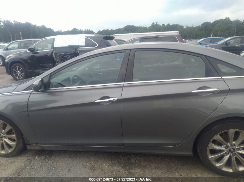 2013 HYUNDAI SONATA SE - 5NPEC4AC5DH662453