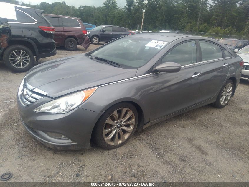 2013 HYUNDAI SONATA SE - 5NPEC4AC5DH662453