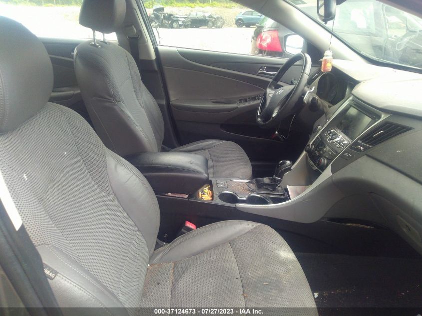 2013 HYUNDAI SONATA SE - 5NPEC4AC5DH662453