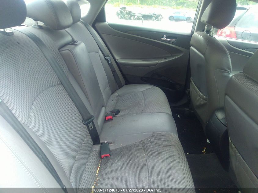 2013 HYUNDAI SONATA SE - 5NPEC4AC5DH662453