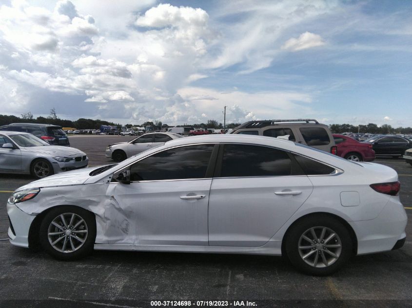 2018 HYUNDAI SONATA SE - 5NPE24AF2JH682250