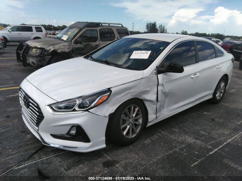 2018 HYUNDAI SONATA SE - 5NPE24AF2JH682250