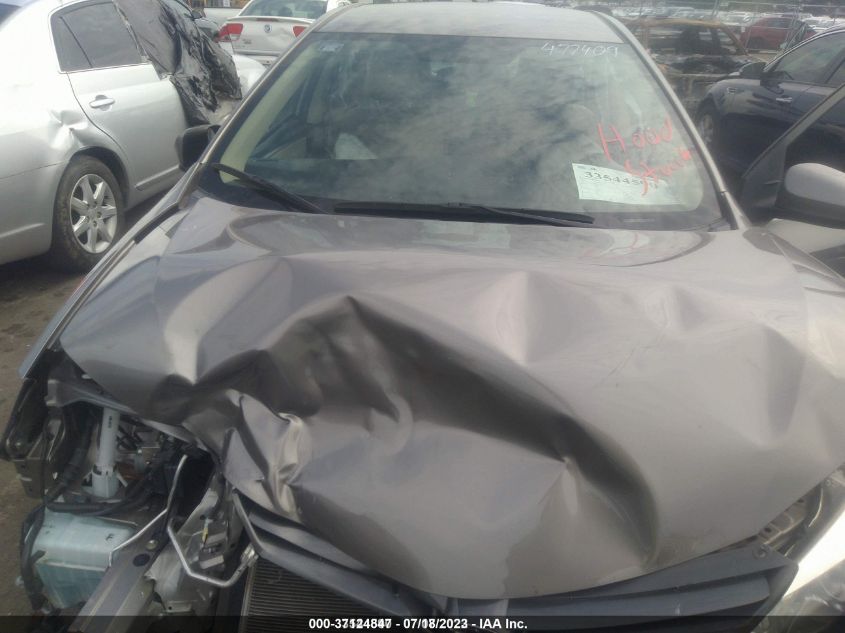 2015 TOYOTA COROLLA LE - 2T1BURHE5FC477409