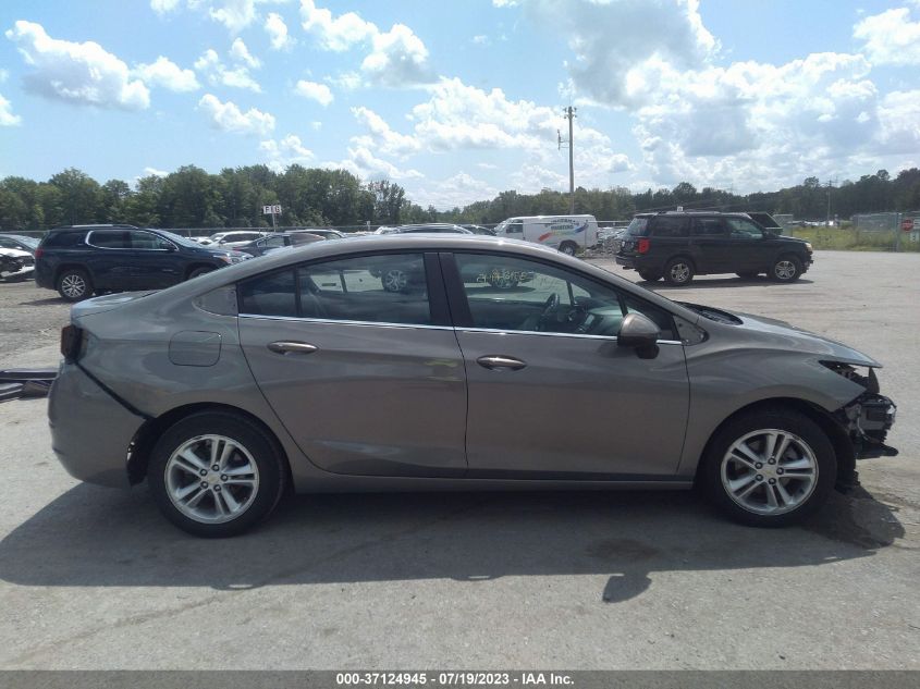 2018 CHEVROLET CRUZE LT - 1G1BE5SM4J7104127