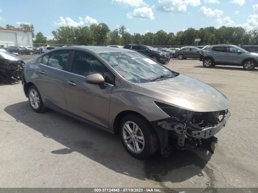 2018 CHEVROLET CRUZE LT - 1G1BE5SM4J7104127