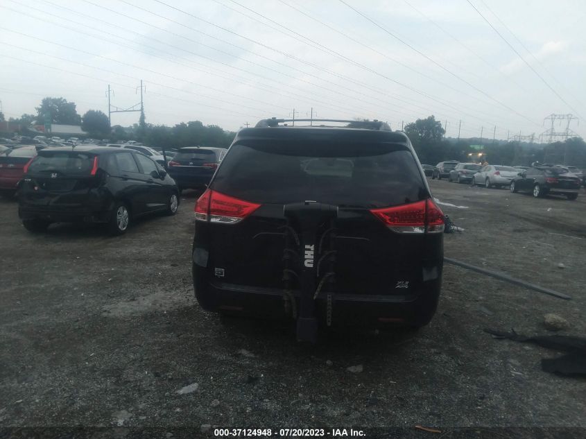 2014 TOYOTA SIENNA LTD/XLE - 5TDDK3DC8ES083909