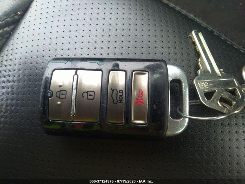 2015 KIA CADENZA PREMIUM KNALN4D74F5195199