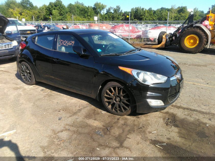 2013 HYUNDAI VELOSTER W/GRAY INT - KMHTC6AD9DU109463