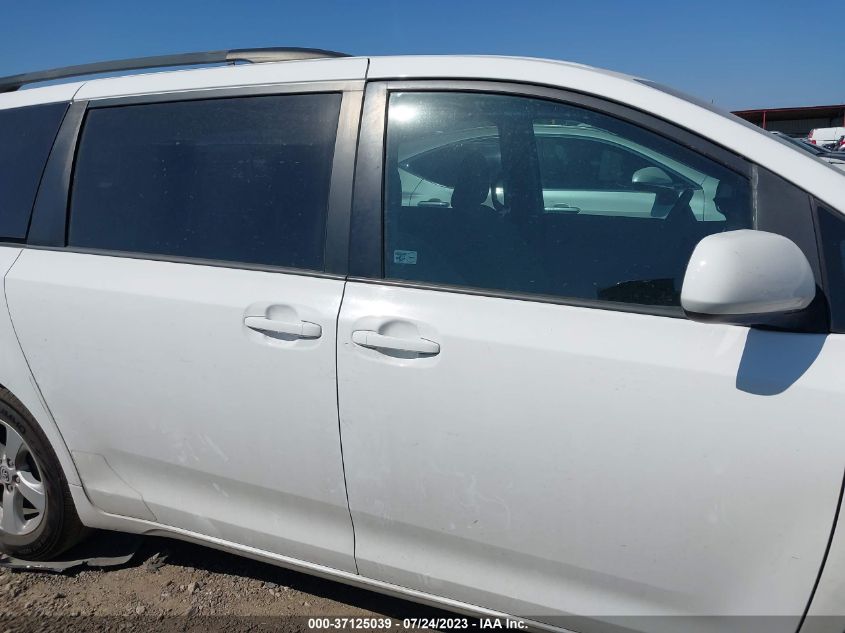 2013 TOYOTA SIENNA LE - 5TDKK3DC3DS372119