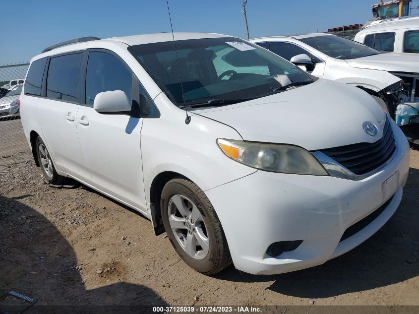 2013 TOYOTA SIENNA LE - 5TDKK3DC3DS372119