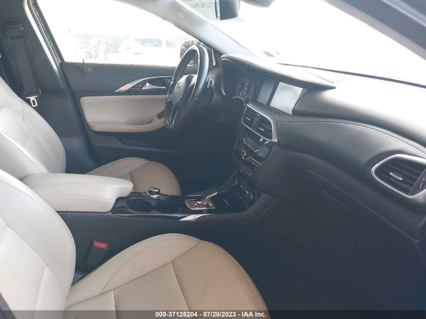 2017 INFINITI QX30 LUXURY SJKCH5CR0HA034441