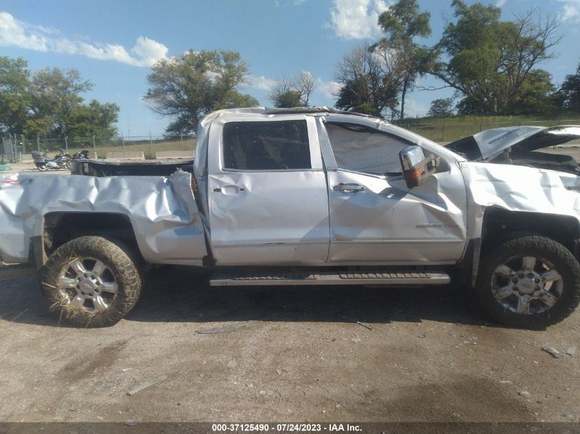 2017 CHEVROLET SILVERADO 2500HD LTZ - 1GC1KWEY6HF110589