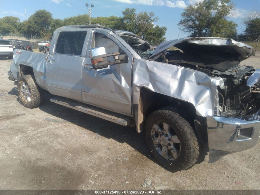 2017 CHEVROLET SILVERADO 2500HD LTZ - 1GC1KWEY6HF110589