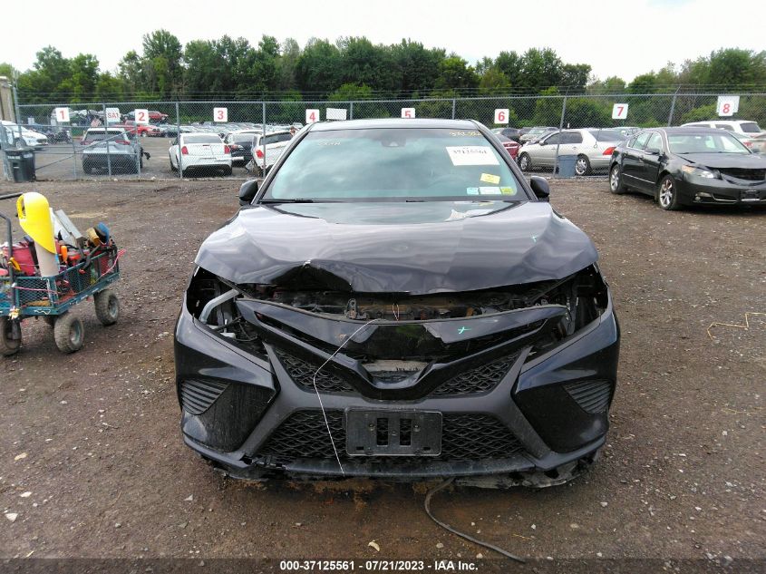 2018 TOYOTA CAMRY HYBRID - 4T1B21HK5JU007904