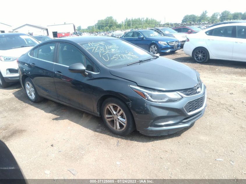 2018 CHEVROLET CRUZE LT - 1G1BE5SM0J7115996