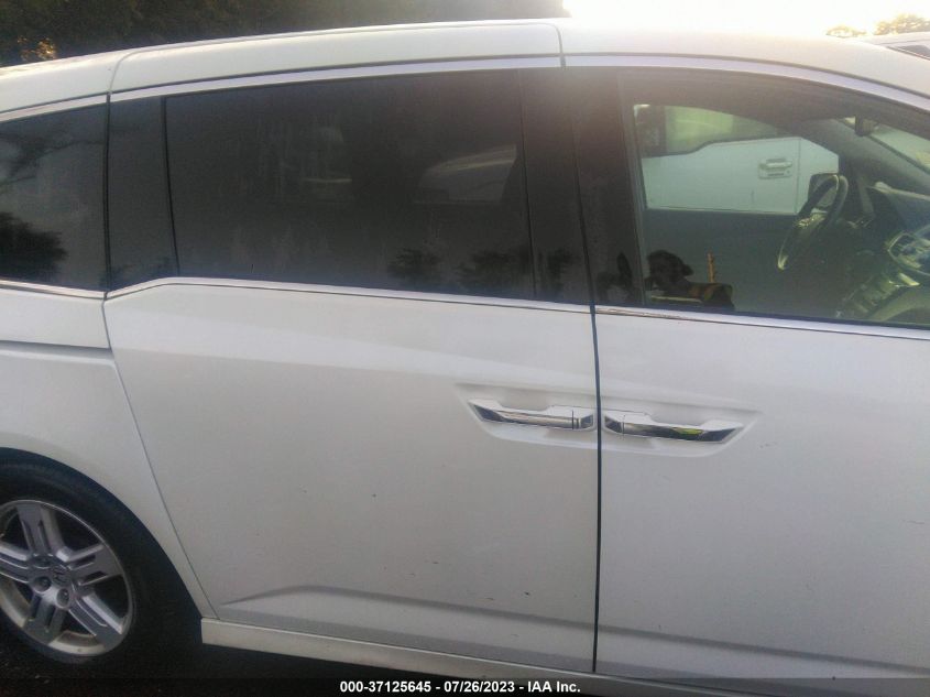 2013 HONDA ODYSSEY TOURING - 5FNRL5H92DB077524