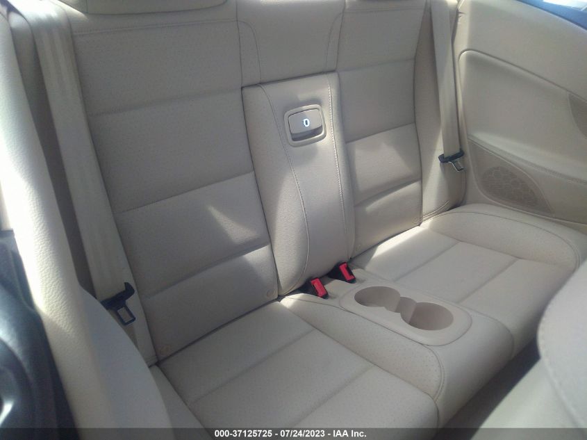 2015 VOLKSWAGEN EOS KOMFORT WVWBW8AH2FV001379