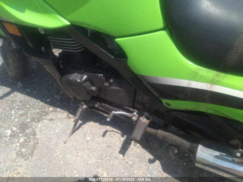 2006 KAWASAKI EX500 D JKAEXVD196A098895