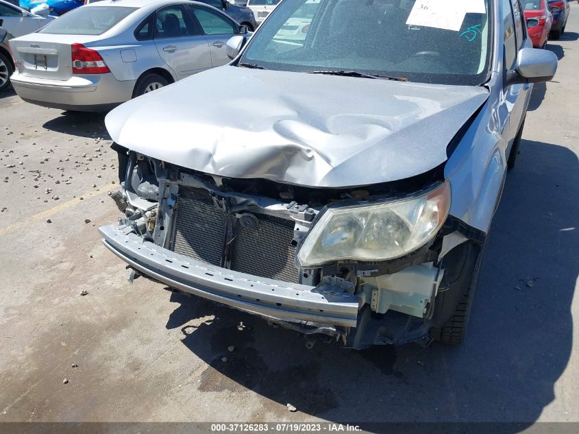 2013 SUBARU FORESTER 2.5X PREMIUM - JF2SHADC6DH416154