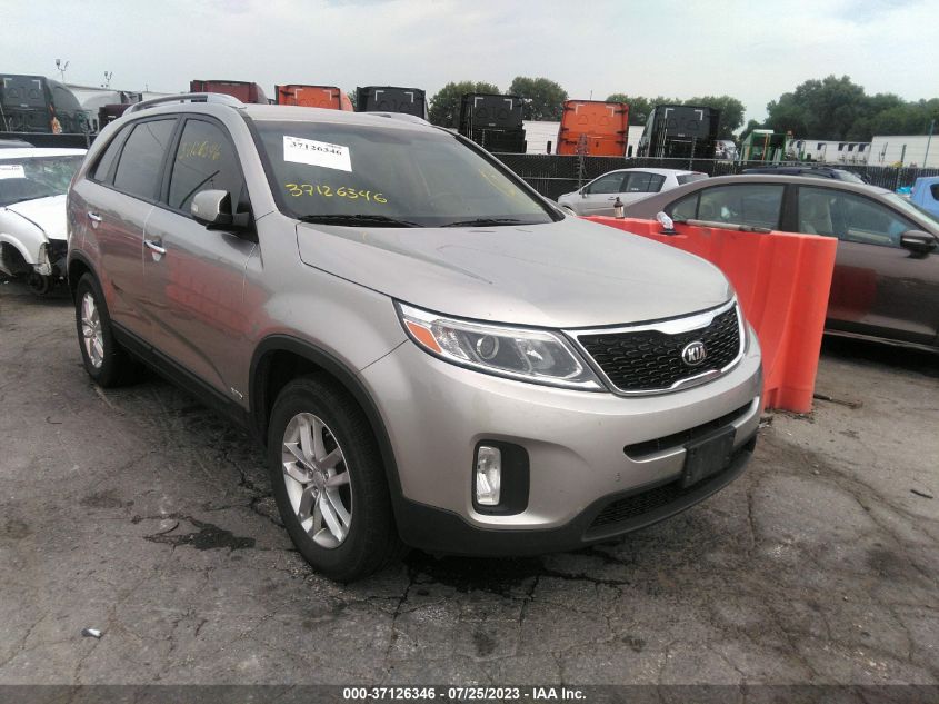 2014 KIA SORENTO LX - 5XYKTCA61EG544285