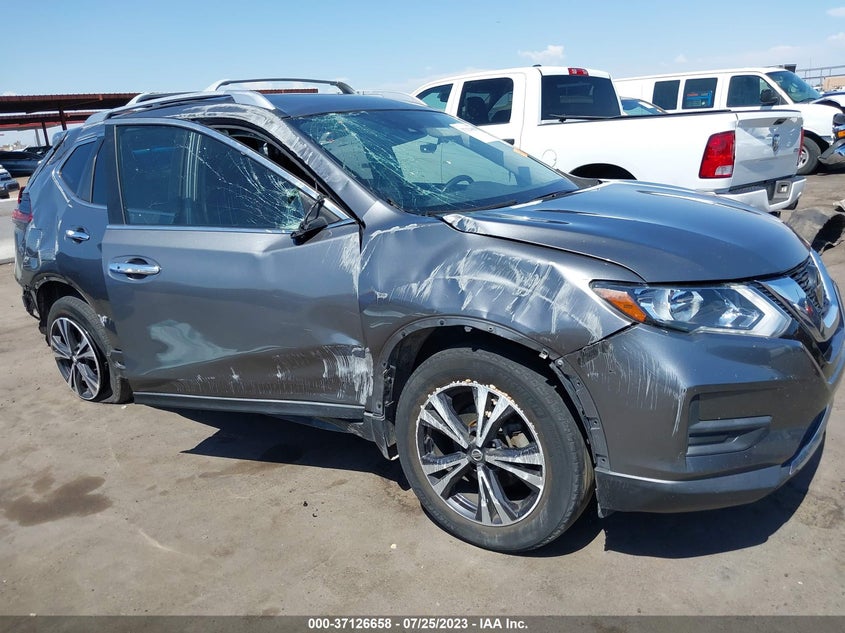 VIN JN8AT2MT7KW504979 2019 NISSAN ROGUE SV