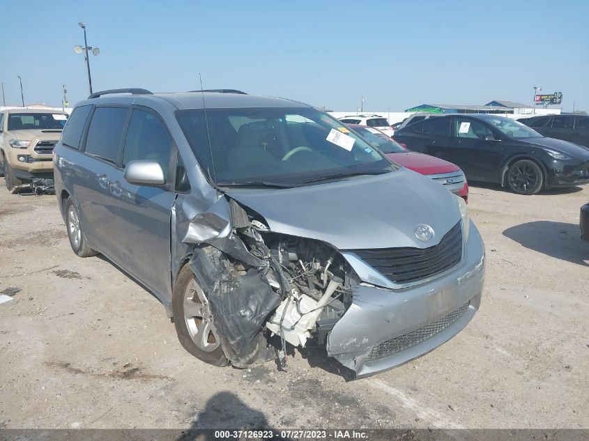 2013 TOYOTA SIENNA LE - 5TDKK3DCXDS400207