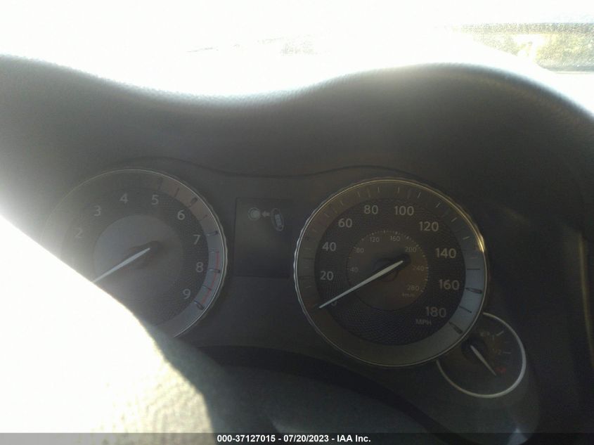 2015 INFINITI Q70 JN1BY1ARXFM562464
