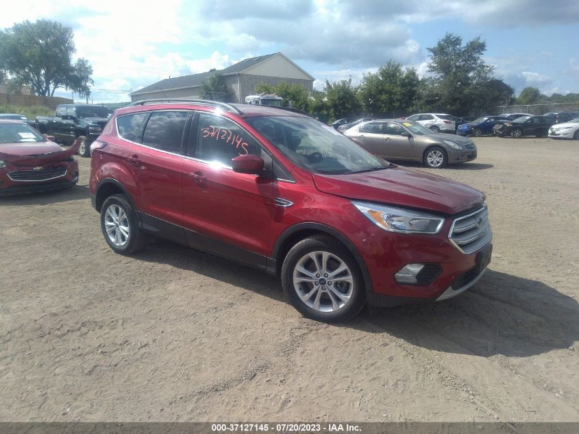 2018 FORD ESCAPE SE - 1FMCU9G96JUB31711