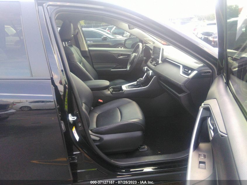 2019 TOYOTA RAV4 XLE PREMIUM - 2T3C1RFV0KW020989