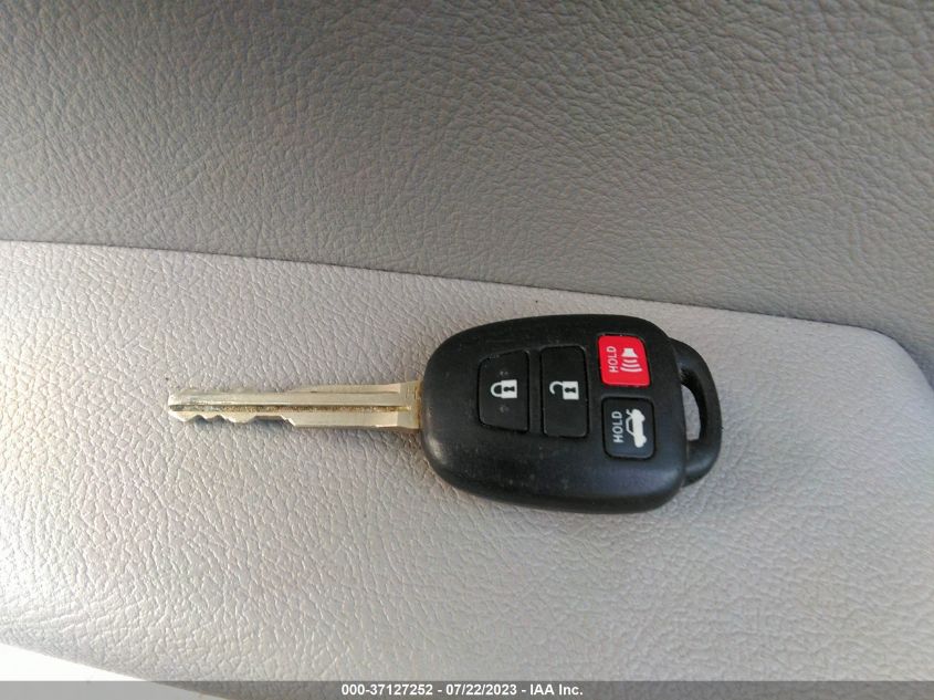2016 TOYOTA CAMRY XLE/SE/LE/XSE - 4T1BF1FK4GU171791