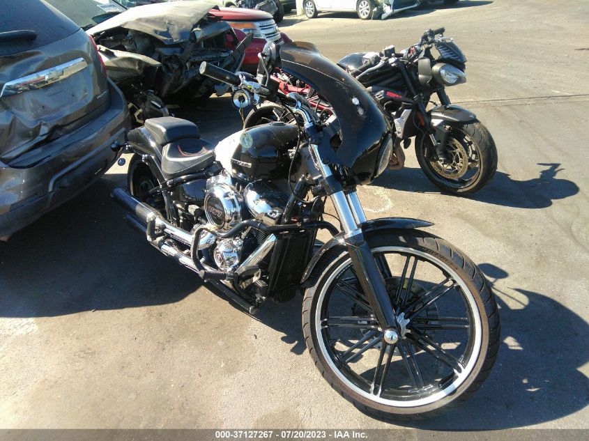 2018 HARLEY-DAVIDSON FXBR BREAKOUT - 1HD1YEJ30JC039513