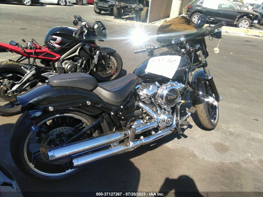 2018 HARLEY-DAVIDSON FXBR BREAKOUT - 1HD1YEJ30JC039513