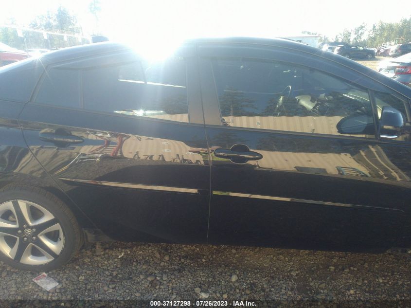 2016 TOYOTA PRIUS FOUR - JTDKARFU0G3025414