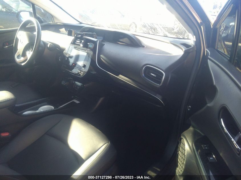 2016 TOYOTA PRIUS FOUR - JTDKARFU0G3025414