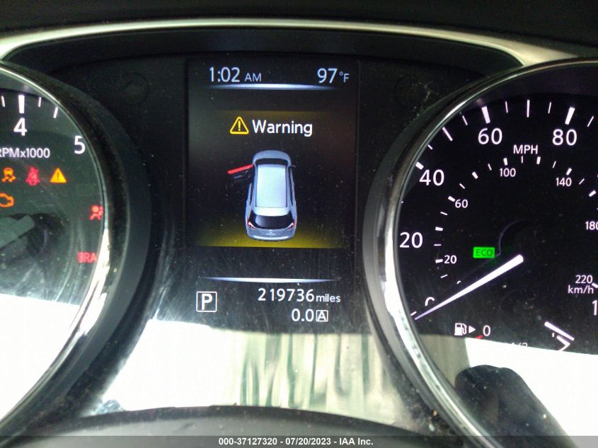 2016 NISSAN ROGUE S - KNMAT2MV2GP614126