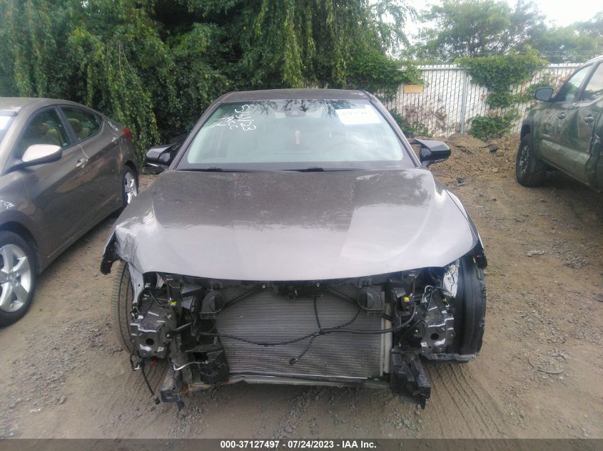 2022 TOYOTA CAMRY SE - 4T1G11BK7NU065424