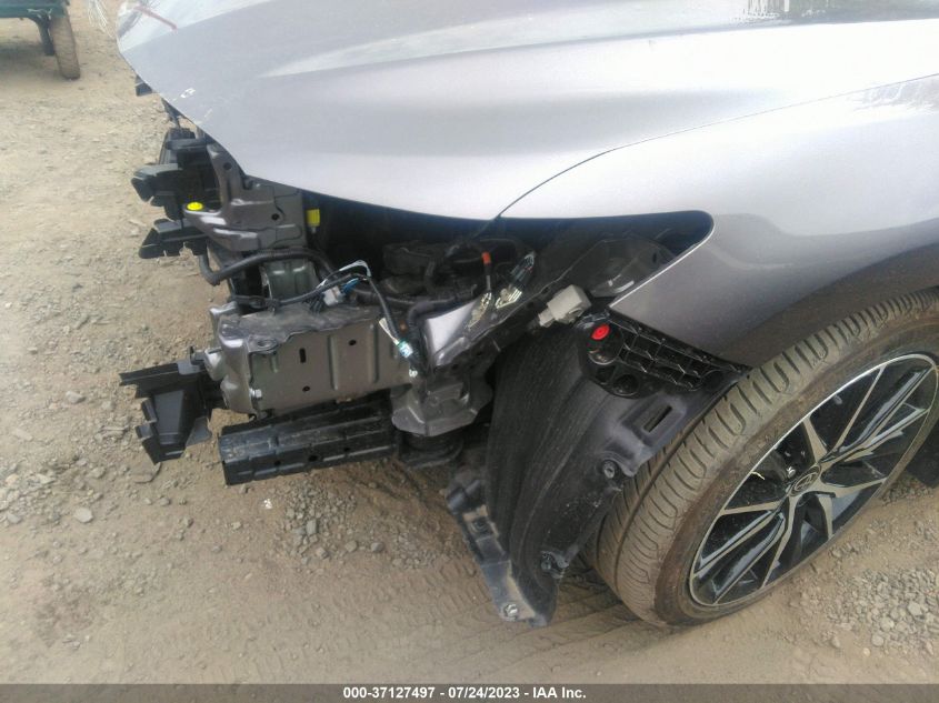 2022 TOYOTA CAMRY SE - 4T1G11BK7NU065424