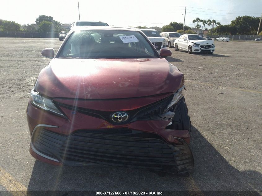 2022 TOYOTA CAMRY LE - 4T1R11AK7NU657111
