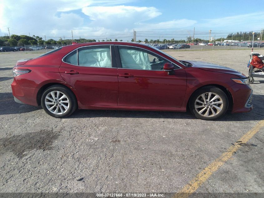 2022 TOYOTA CAMRY LE - 4T1R11AK7NU657111