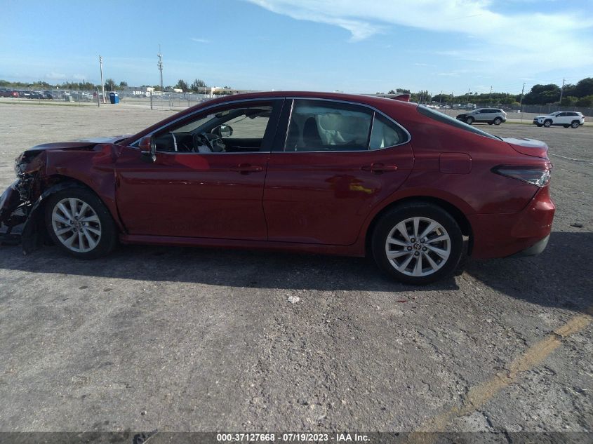 2022 TOYOTA CAMRY LE - 4T1R11AK7NU657111