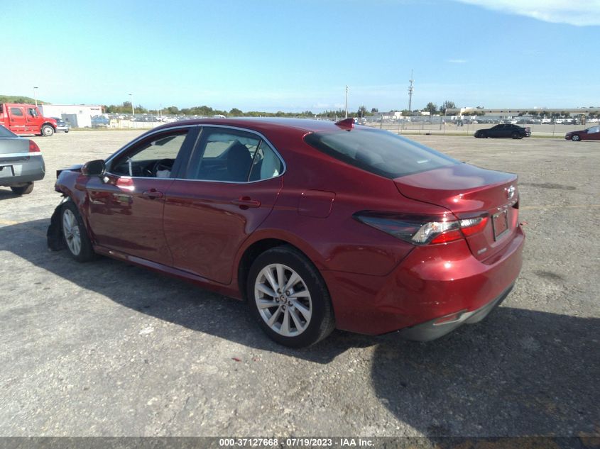 2022 TOYOTA CAMRY LE - 4T1R11AK7NU657111